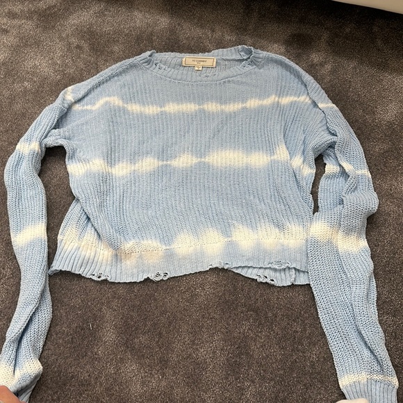 no comment Sweaters - Light blue and white sweater